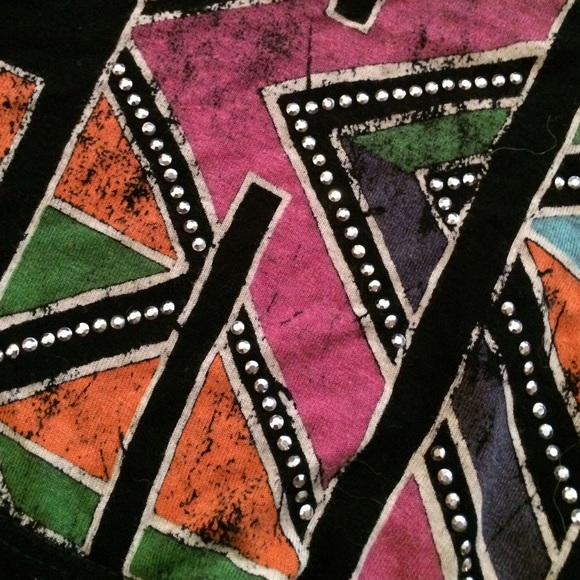 CHIC Crop top - Picture 3 of 3