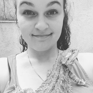 Meet your Posher, Marissa