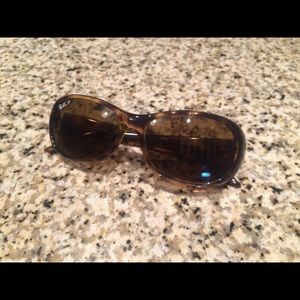Ray-Ban RB4061 Sunglasses
