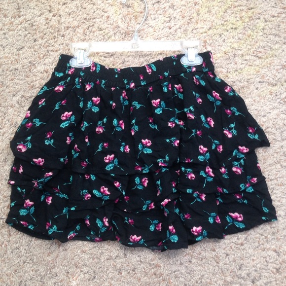 Forever 21 floral skirt