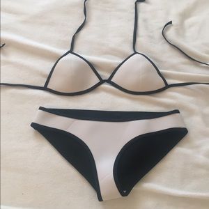 🍍one day sale🍍white and black neoprene bikini