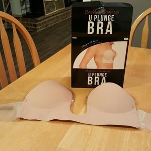 U Plunge Backless Bra in Nude
