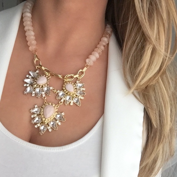 New York & Company Jewelry - New York & Company pink statement necklace
