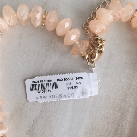 New York & Company pink statement necklace - Picture 3 of 3