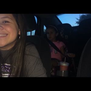 Meet your Posher, Alysa