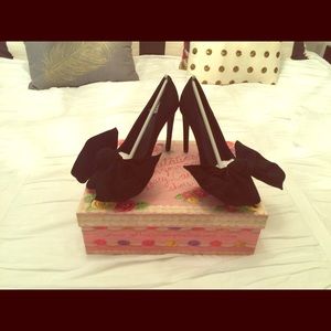 Jeffrey Campbell Grandame Bow Party Stilet