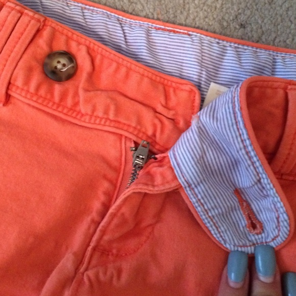 Shorts - Picture 2 of 3