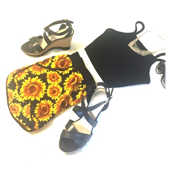 Pants - Last week to purchase! NWT Sunflower shorts