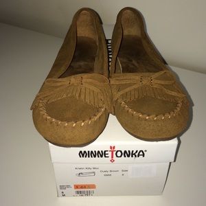 Minnetonka Kristin Kilty Moccasins- Size 8