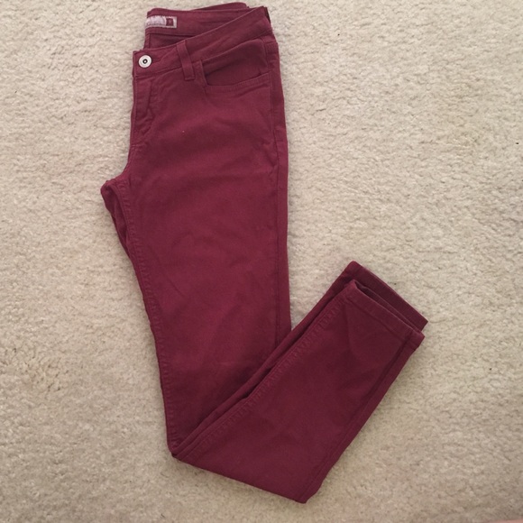 Maroon jeggings