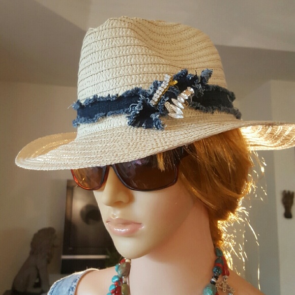 Fedora type straw hat