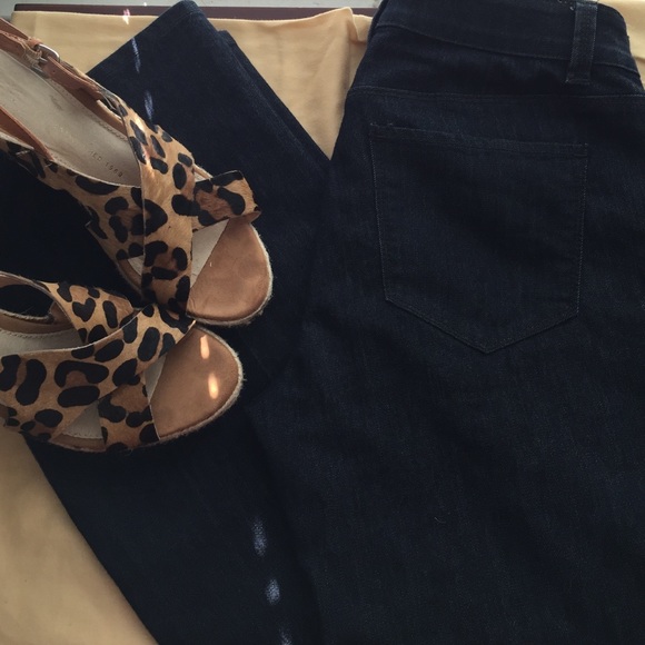 Ann Taylor dark modern fit denim