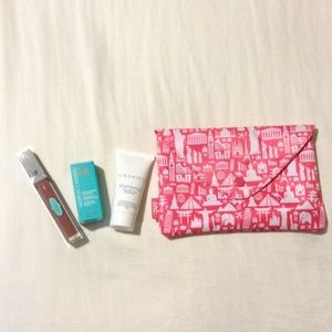 Ipsy Glambag with 3 products!!!