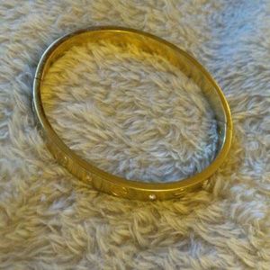18k gold cuff bracelet