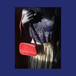 vintage purse+pleated skirt+print chiffon camisole