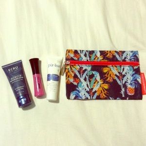 Ipsy Glambag with 3 products!!!!