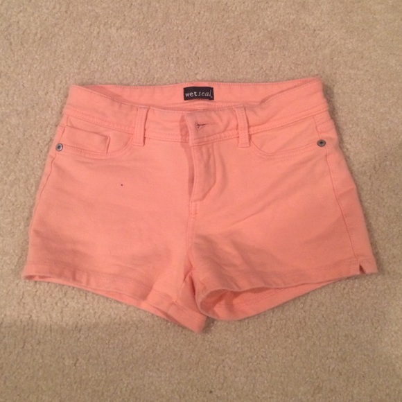 Samoan/coral wet seal shorts