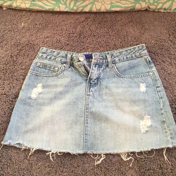 Delia's jean skirt