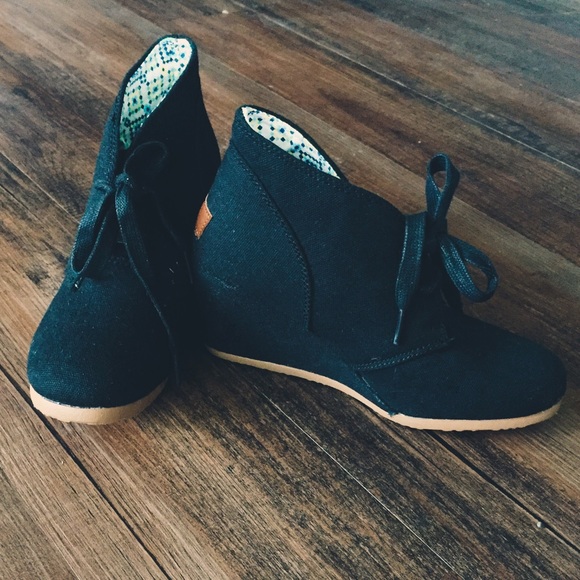 Mad Paw Shoes - Summer Wedges