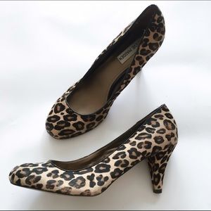 Leopard pattern short hair Steve Madden heals