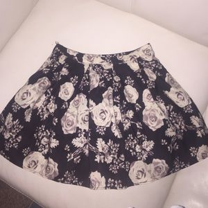Floral print skirt , navy blue , purple , cream