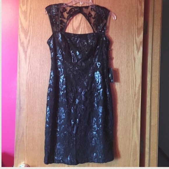 Adrianna Papell black lace and sequin dress. - Picture 4 of 4