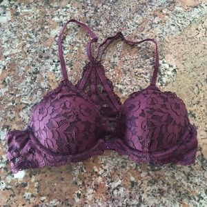 Bra, Maroon