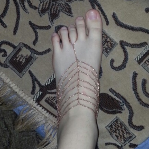 Set of 2 Gold Barefoot Sandals - Picture 4 of 4