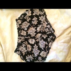 Brandy Melville floral shorts