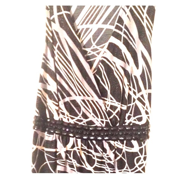 Multicolor sleeveless tie back blouse - Picture 1 of 3