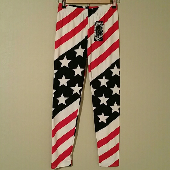👄NWT Women's American Flag Printed Leggings👄 - Picture 3 of 4