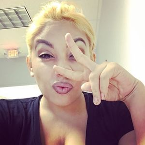 Meet your Posher, Karla