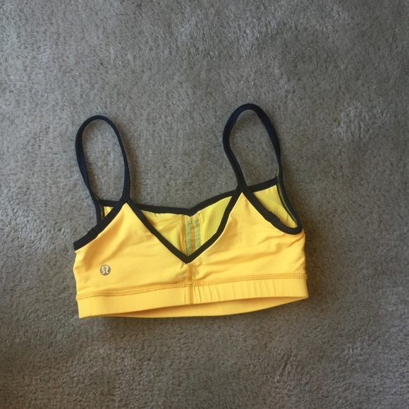 LULULEMON Sports Bra - Picture 2 of 2
