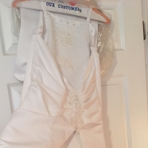 Beautiful flower girl dress mint condition