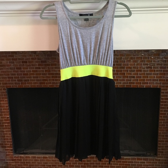 Cute summer dress!