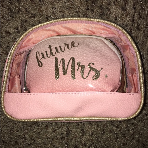 Future Mrs. Makeup Bag Set