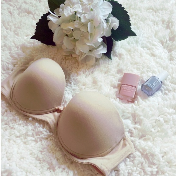 Victoria's Secret Strapless Push-up Bra