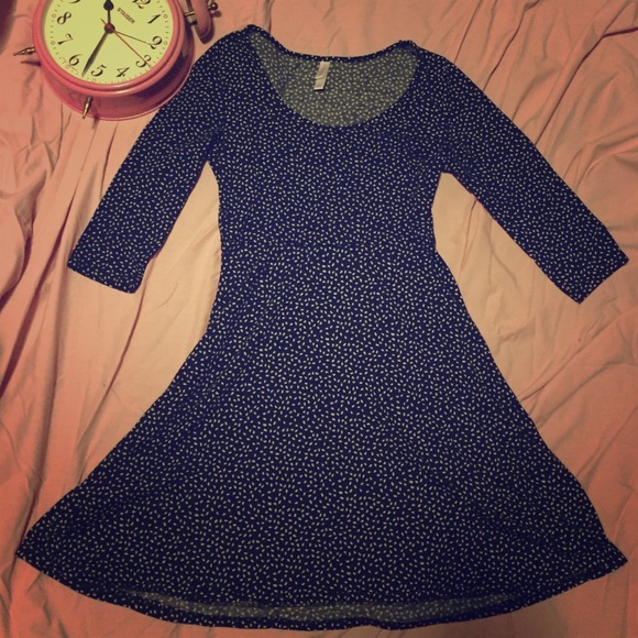 Black bespeckled skater dress - Picture 1 of 4