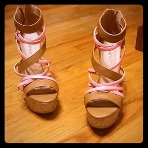 Fabulous orange and tan pumps