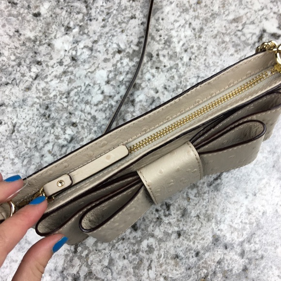 kate spade beige tan leather crossbody purse - Picture 3 of 4