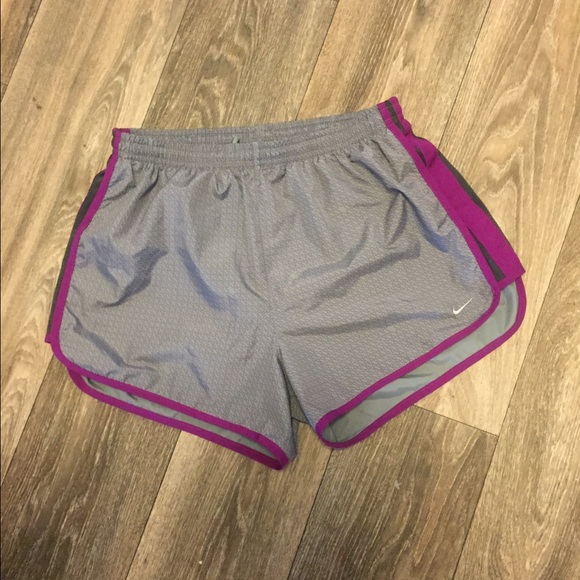 NIKE DRY FIT. Size:M