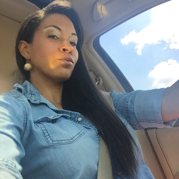 Meet your Posher, Katrina - Picture 2 of 3