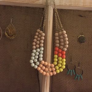 Colorful beaded chunky necklace