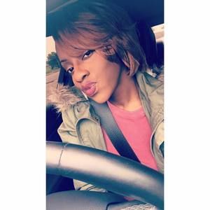 Meet your Posher, Shaquara
