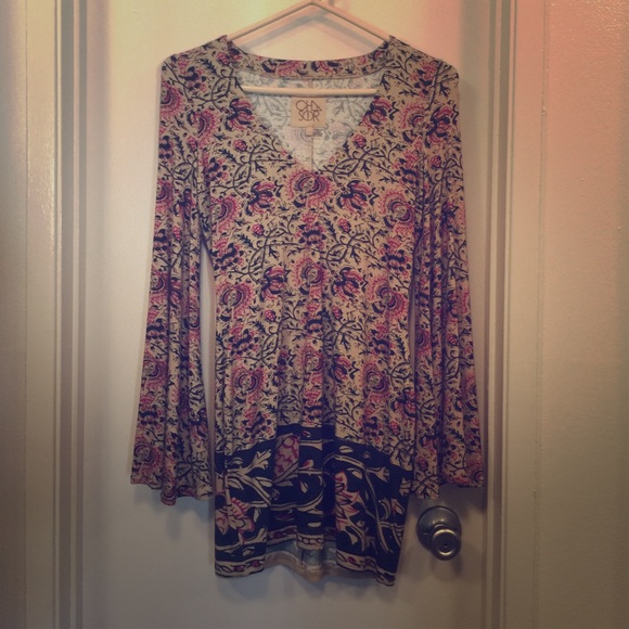 Chaser Bohemian Floral mini-dress w/ bell sleeves