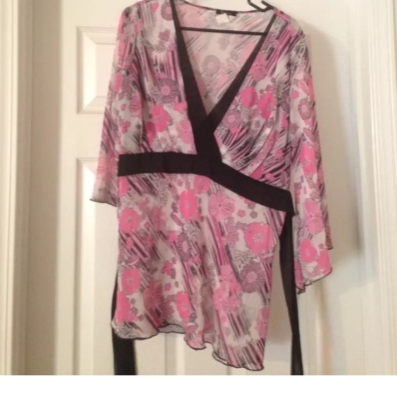 Multicolor Floral tie back Blouse - Picture 2 of 3