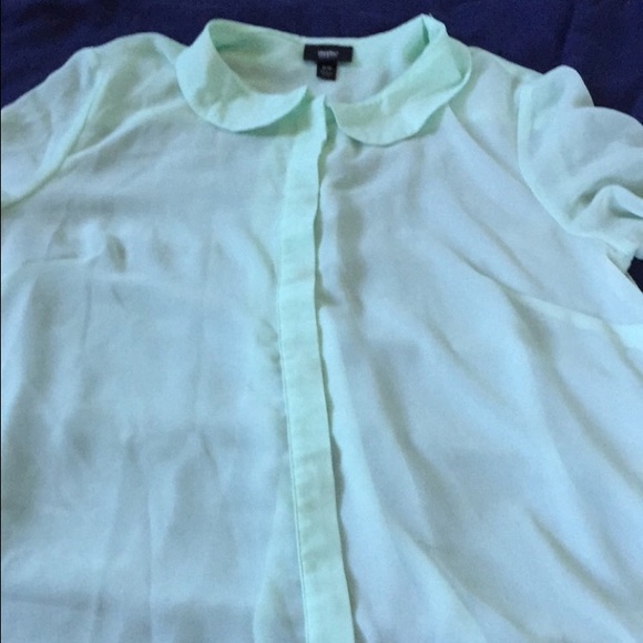 Button up shirt - Picture 1 of 3