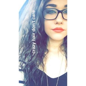 Meet your Posher, Adrian