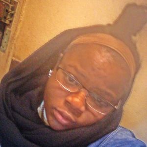 Meet your Posher, Sapphire