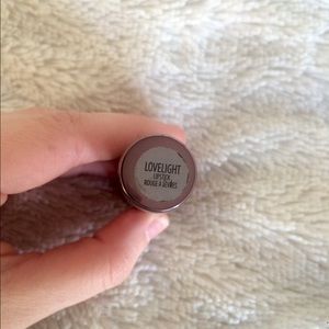 Urban Decay lipstick in Lovelight